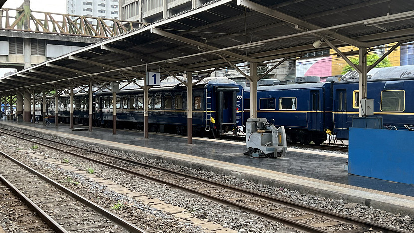 タイ国鉄＠観光地＆タイで走っている車など(GW3日目)＜追記済